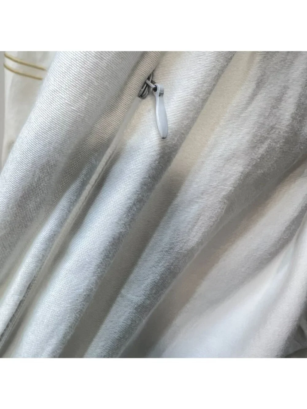 Italian Hotel Collection Pacific Coast Full/Queen Duvet Cover Bedding White Zip